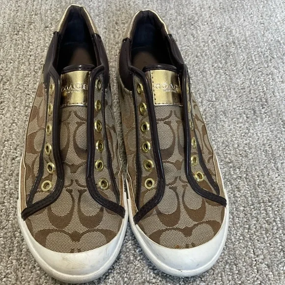 Coach Sneakers 👟 - Picture 1 of 4